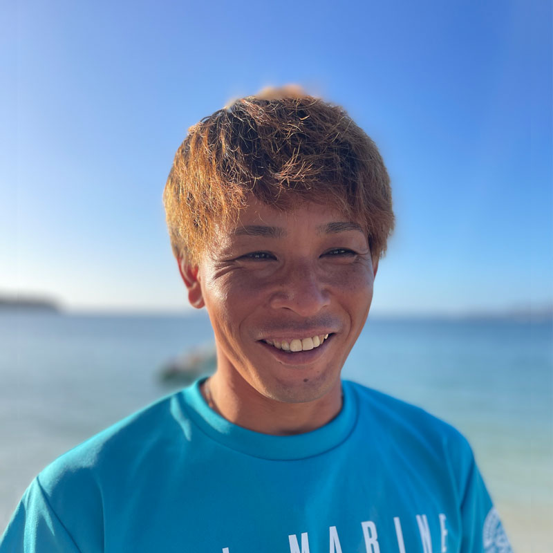 岸本　卓